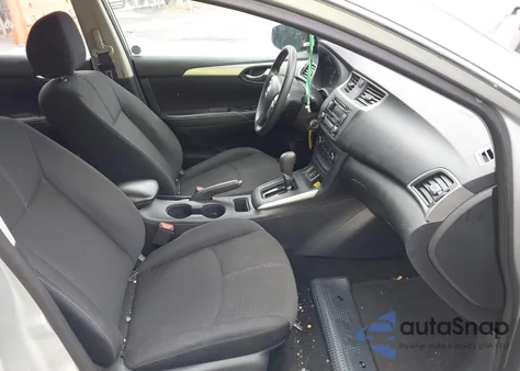 2017 Nissan Sentra S z USA, uszkodzony, nr VIN 3N1AB7AP8HY223555